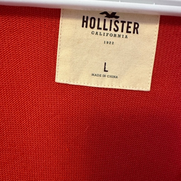 RED HOLLISTER RUFFLE SWEATER ❤️ - Picture 3 of 3